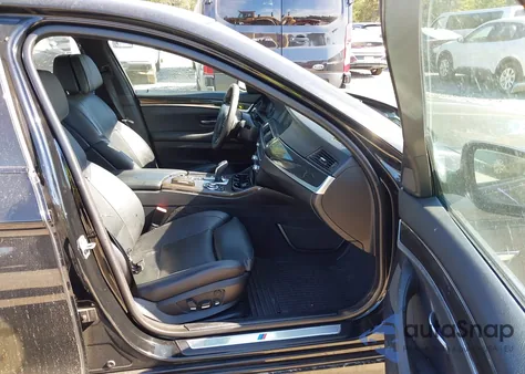 2013 BMW 550I xDrive из США, поврежденный, VIN WBAFU9C58DDY70715